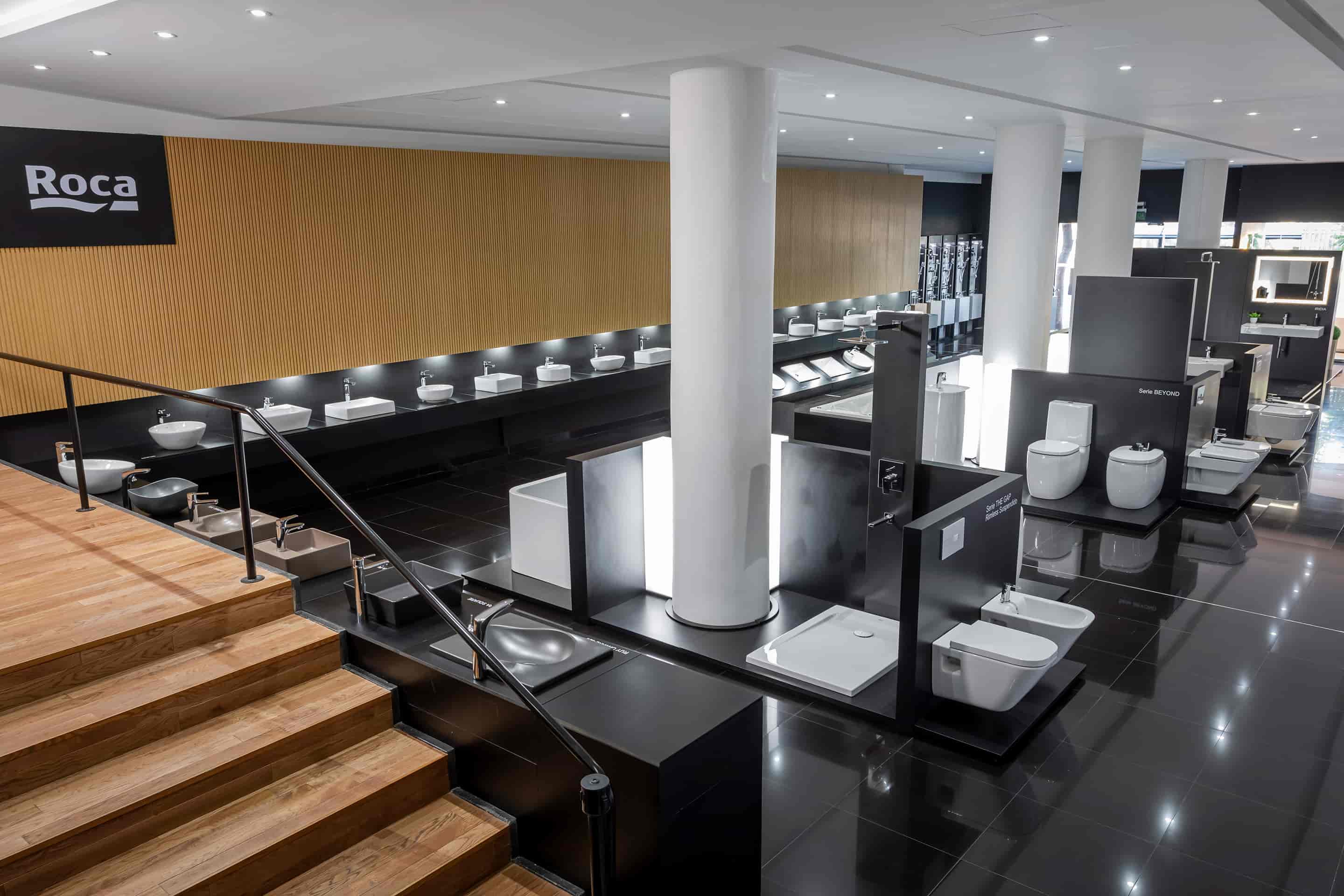 <p>Roca se ha convertido en el primer fabricante de cuartos de baño que abre un showroom en la ciudad de Buenos Aires.</p>4